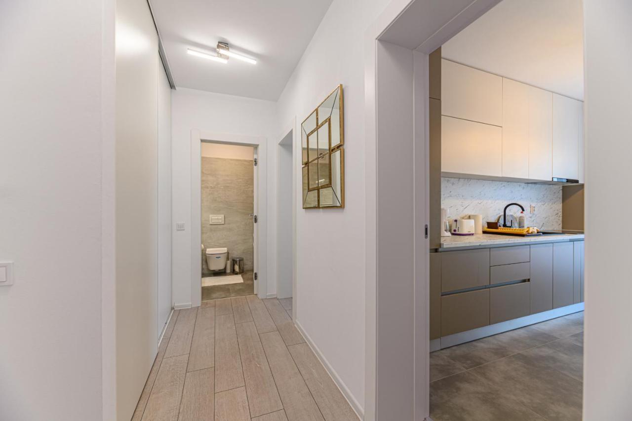 Rentforcomfort Dynamic Apartment Brasov Exterior photo